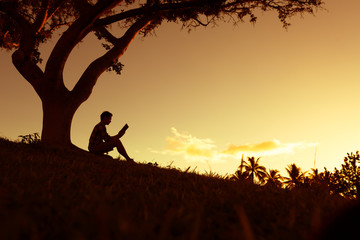 资产评估师（资产评估师含金量高吗）